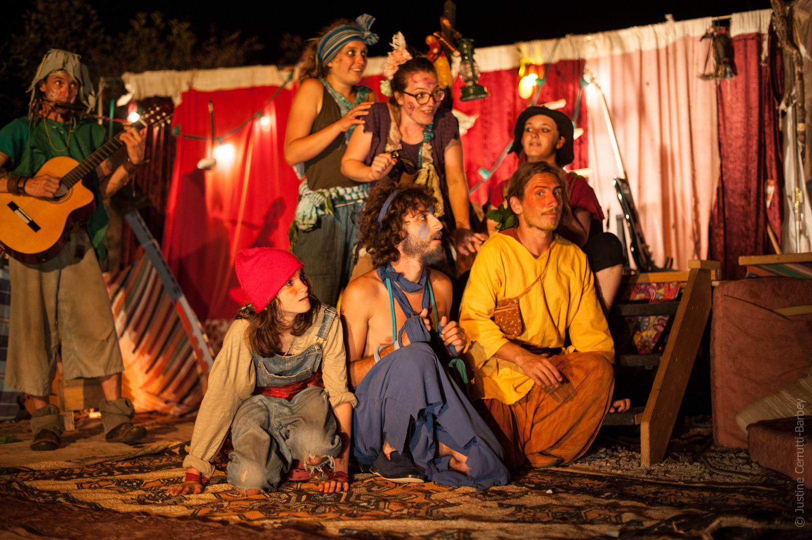 Les 7 nains, quelques autres et Blanche Neige