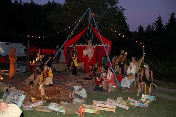 Le Cirque des Perruches